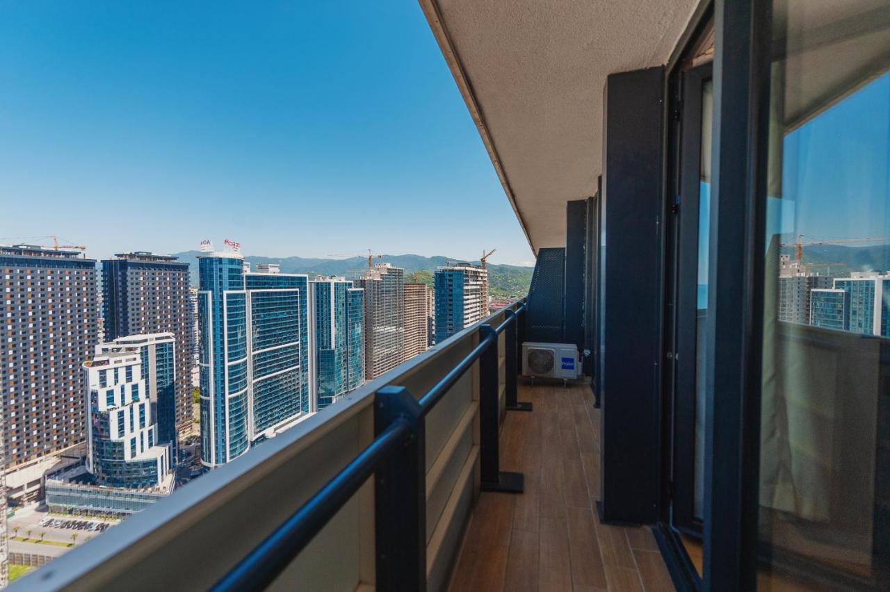 Orbi City Hub Apartments Батуми Экстерьер фото
