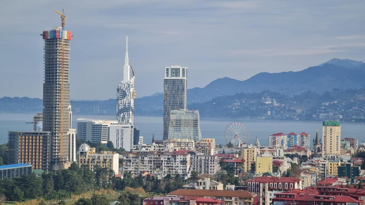 Orbi City Hub Apartments Батуми Экстерьер фото