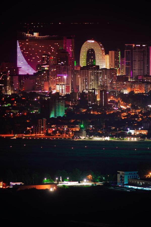 Orbi City Hub Apartments Батуми Экстерьер фото